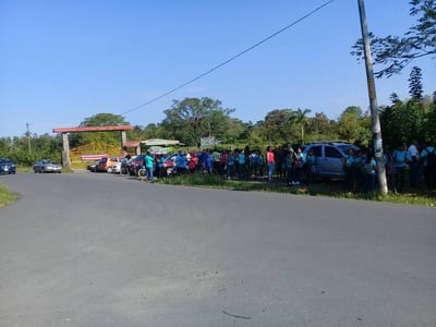 Estudiantes denuncian mala gestión de parte de la Directora. (Imagen El Batateño, Noticias y más)