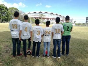 Los 6 niños viajan el martes a España. (Imagen cortesía)