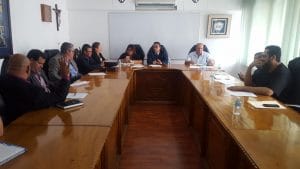 Los sindicatos se reunieron este lunes en la sede de la ANDE. (Cortesía)