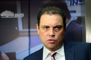 Carlos Ricardo Benavides: "la administración Solís atrasó al país". (CRH).