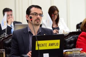 Diputado José María Villalta: "El Gobierno envía una señal contradictoria". (CRH).