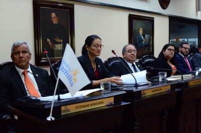 Diputados del PAC serán los únicos que asistirán al evento. Foto: Daniela Abarca