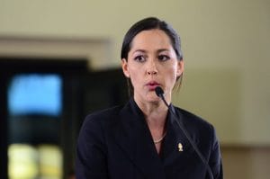 María Inés Solís, diputada del PUSC presentó el proyecto de ley.