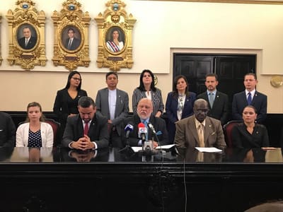 Diputados antigua fracción Restauración Nacional (CRH).