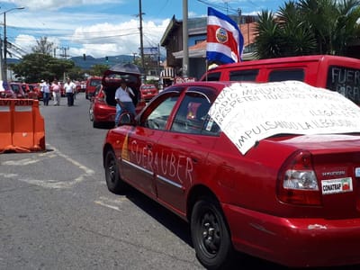 La solicitud se hace en un día decisivo, pues hoy se cumple el plazo de 45 días otorgado por los taxistas al Gobierno para el tema de Uber.