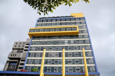 La CCSS está bajo un bombardeo de críticas por los contenidos que introdujo en un borrador de reforma al reglamento para afiliar a trabajadores independientes. (Foto: Archivo CRH)
