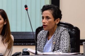 La diputada del PLN, Yorleny León cree que el gobierno pudo recurrir a las redes sociales para dar a conocer su mensaje sobre los impuestos