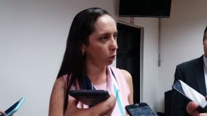 Carolina Hidalgo, presidenta del Congreso indicó que se realizará la sesión de esta tarde.
