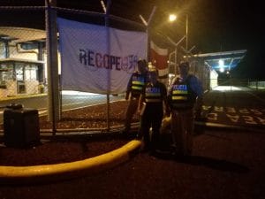 Fuerza Pública en los planteles de Recope. foto Michael Soto