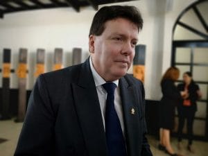 El diputado Walter Muñoz, del PIN, impulsa la iniciativa de ley. (Archivo/CRH).