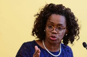 La vicepresidenta Epsy Campbell fue quien ordenó la investigación cuando se desempeñaba como canciller.