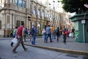 Este fin de semana largo es una oportunidad para hacer compras pendientes. (CRH/Archivo).