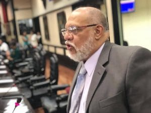 El diputado Carlos Avendaño, de Restauración Nacional, presentó el proyecto de ley. (CRH).