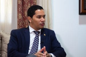 El diputado Gustavo Viales, del Partido Liberación Nacional, impulsa la iniciativa. (CRH).