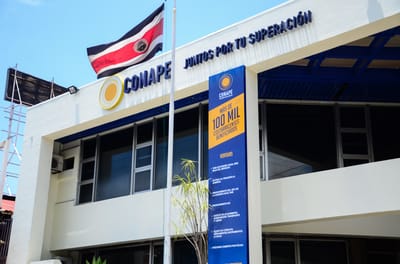 El Gobierno incluyó la venta de la cartera de créditos de Conape en la propuesta de ajuste fiscal que negoció con el FMI. (Imagen del edificio de Conape con fines ilustrativos).