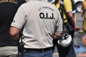 Agentes del OIJ realizaron el levantamiento del cuerpo.