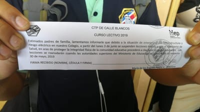 Con esta circular se informó a los estudiantes. Imagen de Alex Mora.