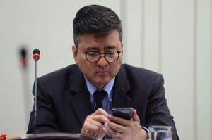 El diputado Pedro Muñoz, del PUSC, espera que pronto comience la discusión de los 11 proyectos de ley. (CRH).