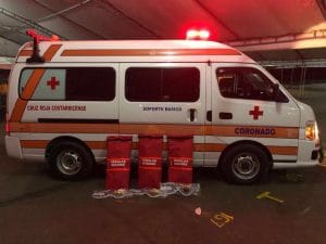 Ambulancia de la Cruz Roja de Coronado.