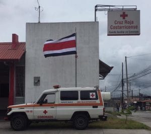 Ambulancia de la Cruz Roja de Coronado.