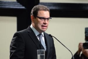 El presidente del Congreso, Carlos Ricardo Benavides, indicó que la votación será el 24 de junio. (CRH).