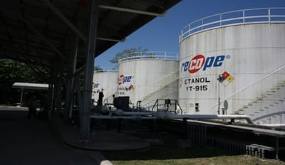 Distintos gobiernos intentaron comercializar mezclas de etanol en las gasolinas. Recope/Archivo CRH