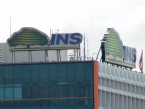 El Instituto Nacional de Seguros otorgará descuentos a las empresas en las pólizas para cubrir a los estudiantes. (CRH).