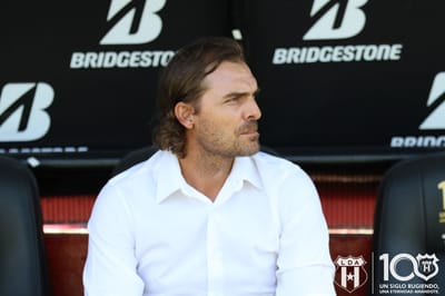 El técnico manudo y su equipo lideran la tabla de forma sólida y contundente. Foto: Prensa LDA
