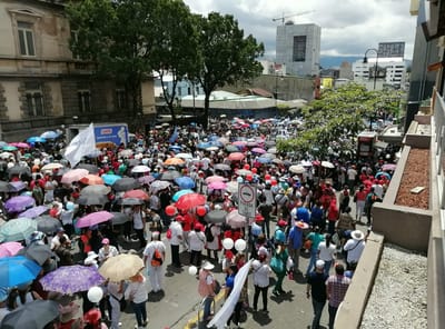 El proyecto de ley para regular el derecho de huelga tendrá prioridad en el Plenario Legislativo a partir de este lunes. (CRH).