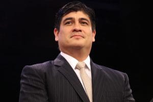 El presidente Carlos Alvarado vetó la reforma a la ley que pretende dotar de menos recursos a las universidades en todo el país.