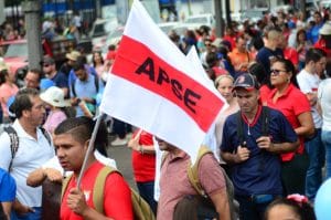 Las huelgas en el sector educación quedarán restringidas a un plazo de 21 días. (CRH).