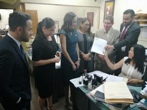 Los diputados presentaron el proyecto de ley este jueves. (Cortesía).