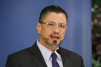 Rodrigo Cháves, ministro de Hacienda.