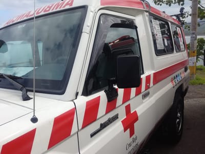 Fotografía con fines ilustrativos de ambulancia de la Cruz Roja Costarricense. (Archivo | CRHoy.com)