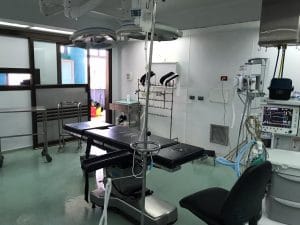 Sala de operaciones en el Max Peralta. (Imagen de CCSS).