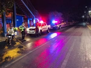 Imágenes de los primeros controles a causa de la restricción vehicular sanitaria. Cortesía MOPT