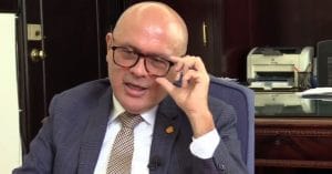 El canciller Rodolfo Solano (CRH)