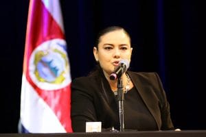 La diputada Ana Lucía Delgado, del PLN, también criticó la falta de contenidos del mensaje presidencial. (Cortesía).