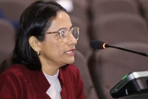 La diputada Yorleny León, del PLN, confirmó que hará consultas al ministro de Hacienda, Elian Villegas. (Archivo/CRH).
