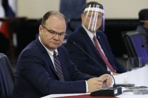 El ministro de Hacienda, Elián Villegas, no ha detallado las medidas que se incluirán en el convenio con el FMI. (Cortesía/Asamblea).