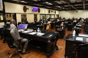 Muchas de las iniciativas del Gobierno llegan al Plenario después de ser corregidas o replanteadas por completo por los diputados. (Archivo/CRH).