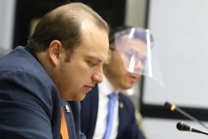 El jefe de fracción del PUSC, Pablo Heriberto Abarca, hizo un llamado a aplicar nuevas regulaciones al ICE. (Archivo/CRH).