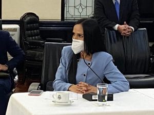 La Caja hizo un millonario pago por adelantado a la empresa MR Comunicaciones Políticas, de la periodista española Miren Martínez Ruiz. (Archivo/CRH).