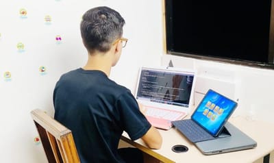 Educación a distancia. Imagen de MEP.