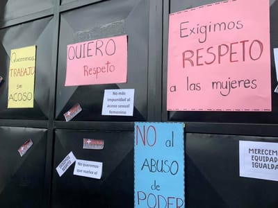 Padres y docentes se manifestaron contra decisión del MEP. Imagen de ANDE.