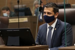 El diputado Daniel Ulate, del PLN, ha insistido que se opondrá a la venta de Conape. (Archivo/CRH).