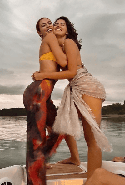 (Imagen tomada del perfil de Karina Ramos).