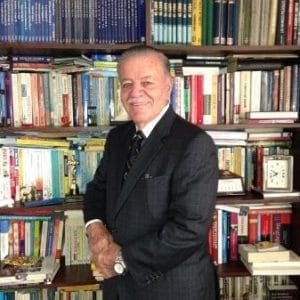 Dr. Ronald Evans coordinador del informe de la pandemia de la Universidad Hispanoamericana.