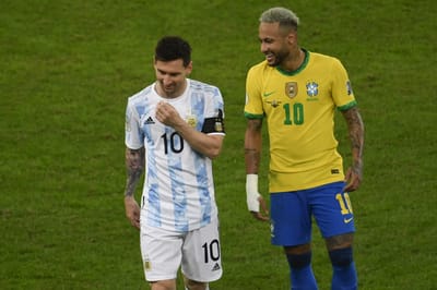 (Photo by MAURO PIMENTEL / AFP)