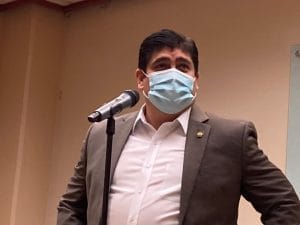 A agosto de este año, el presidente de la República, Carlos Alvarado, solo contaba con un 17% de aprobación en sus políticas para contener la pandemia del COVID-19. Es el peor evaluado en el continente en esta materia. (Foto: Archivo CRH)